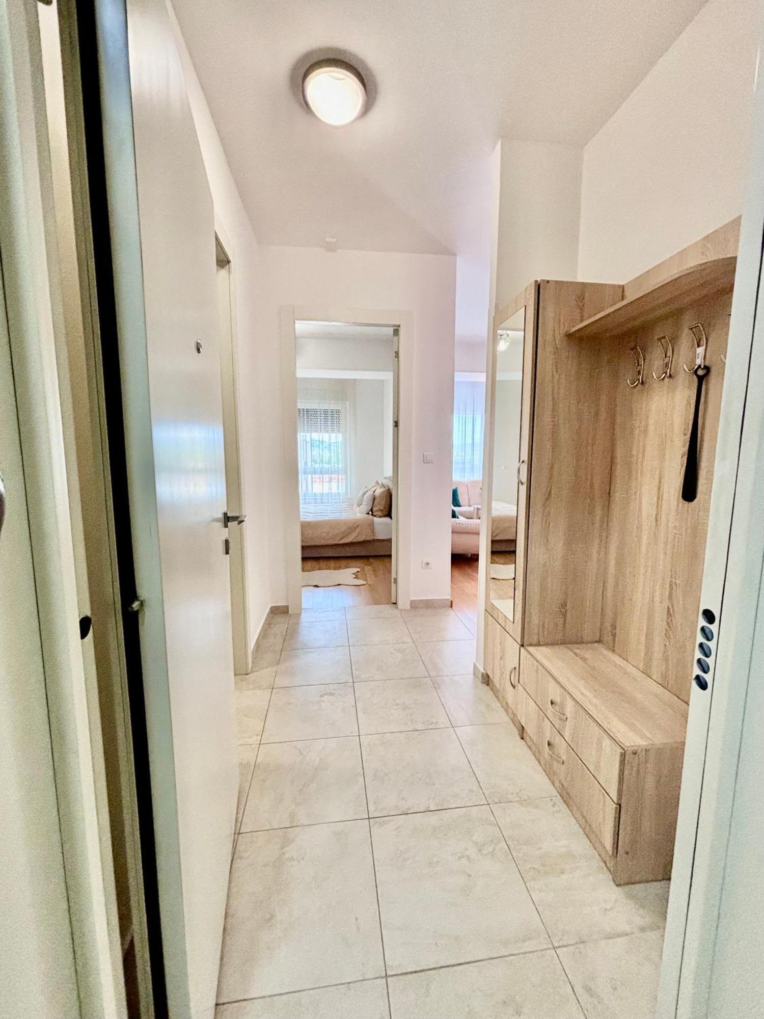 R-Residency Tower Apartment Баня Лука Екстериор снимка